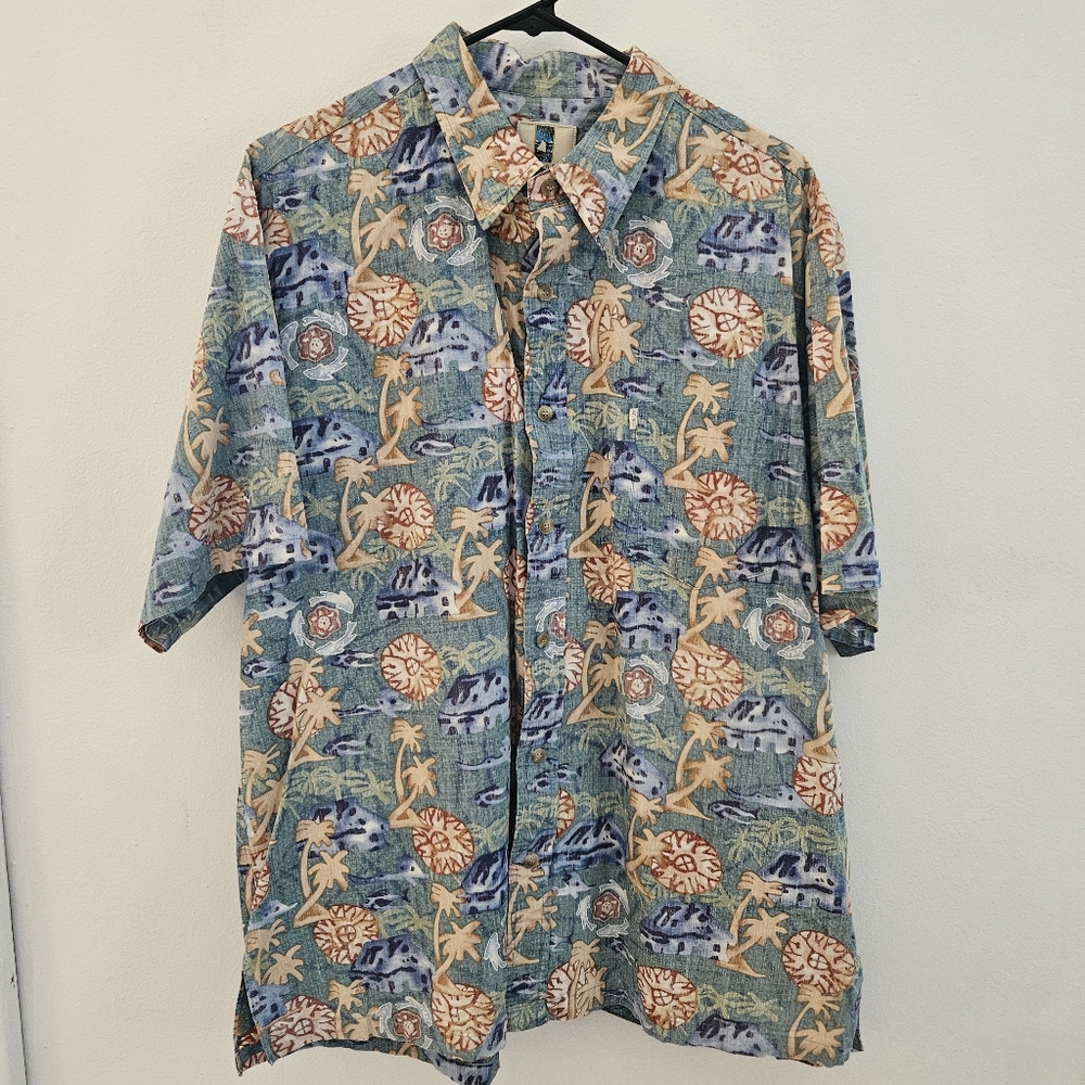 Kahala Mend Button Up Hawaiian Shirt